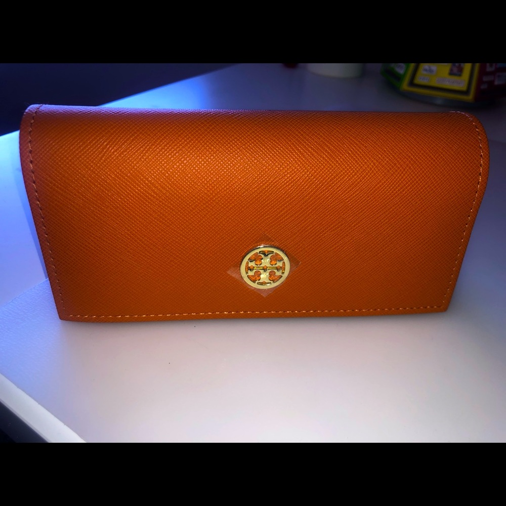 Tory Burch Sunglass case